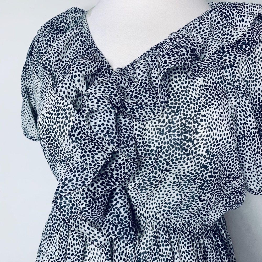 Zenobia Animal Print Ruffle Dress - Picture 2 of 4